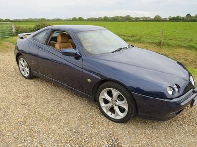 Used Alfa Romeo GTV Lusso 147 HP (108 kW) 2001 Blue Coupe
