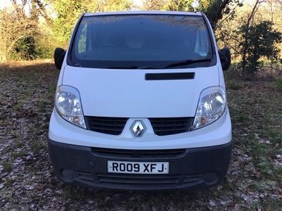 used Renault Trafic 2.0 TD dCi SL27 L1 H1 4dr