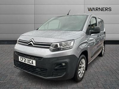 Used Citroën Berlingo PureTech 108 HP (79 kW) 2021 Grey MPV