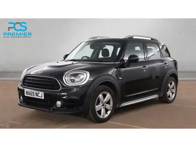 Usado Mini Cooper Countryman Classic 2019 Preto SUV