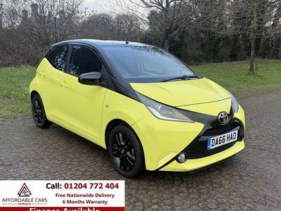 Used Toyota Aygo X-cite 68 HP (50 kW) 2016 Yellow Hatchback