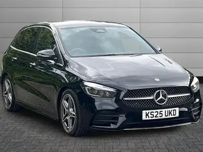 Used Mercedes B200 AMG Line Premium 150 HP (110 kW) 2025 Black Hatchback