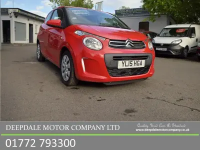 Używany Citroën C1 Feel 68 KM (50 kW) 2015 Czerwony Hatchback