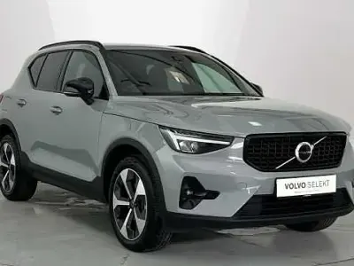 Used Volvo XC40 Plus 161 HP (118 kW) 2025 Grey SUV