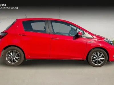 Used Toyota Yaris 2020 Red Hatchback