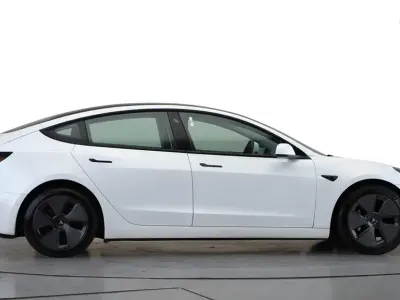 Used Tesla Model 3 Long Range AWD 366 kW (498 HP) 2021 Sedan