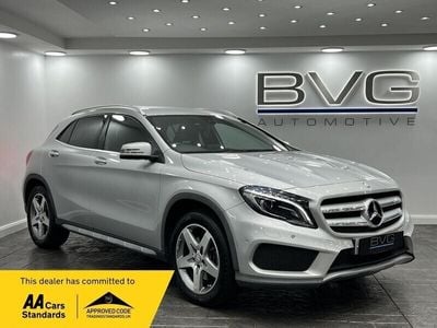 Mercedes GLA220