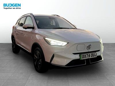 White Used 2024 MG ZS Trophy Connect Hatchback | £16,776 (Fair price)