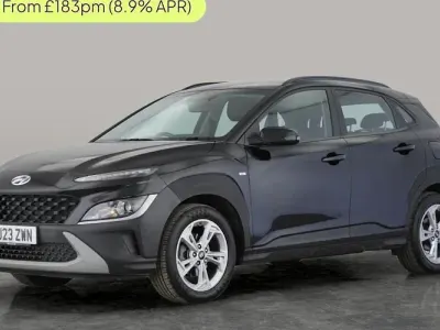 Gebraucht Hyundai Kona SE 120 PS (88 kW) 2022 Schwarz SUV