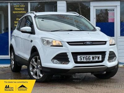 White Used 2016 Ford Kuga Zetec SUV | £8,975 (Fair price)