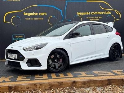 Used Ford Focus RS 350 HP (257 kW) 2016 White Hatchback