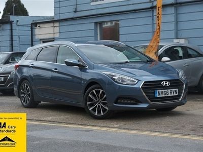 used Hyundai i40 Tourer (2016/66)1.7 CRDi Blue Drive SE Nav Bus 5d DCT