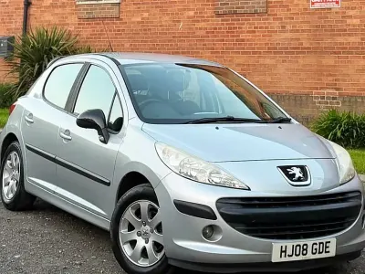 Used Peugeot 207 S 70 HP (51 kW) 2008 Silver Hatchback