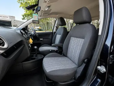 Used Ford Fusion 101 HP (74 kW) 2009 Black Hatchback