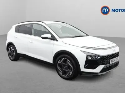Used Hyundai Bayon Premium 101 HP (74 kW) 2024 White SUV