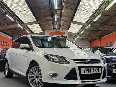 Used Ford Focus Zetec 115 HP (84 kW) 2014 White Hatchback