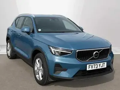 Used Volvo XC40 Core 163 HP (119 kW) 2023 Blue SUV