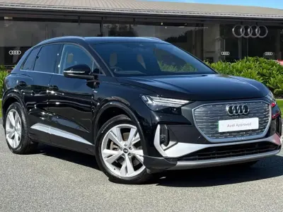 Second-hand Audi Q4 e-tron S-Line 210 kW (286 CP) 2024 Negru SUV