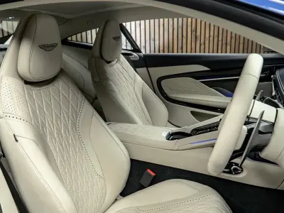 Usado Aston Martin DB12 680 CV (500 kW) 2024 Azul Coupe