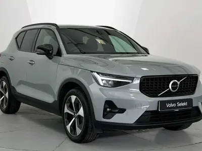 Used Volvo XC40 Plus 161 HP (118 kW) 2025 Grey SUV