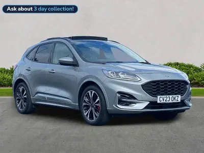Begagnad Ford Kuga ST-Line X 190 HK (139 kW) 2023 Silver SUV