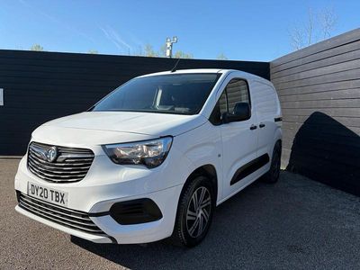 Used Vauxhall Combo Sportive 100 HP (73 kW) 2020 White MPV