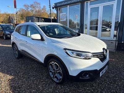 White Used 2017 Renault Kadjar Dynamique SUV | £7,490 (Fair price)