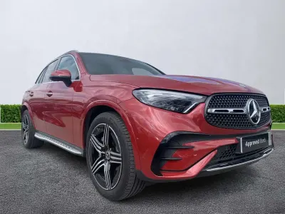 Begagnad Mercedes GLC300e AMG Line Premium 280 HK (205 kW) 2025 Röd Kombi