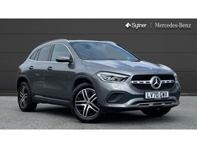 Mercedes GLA200
