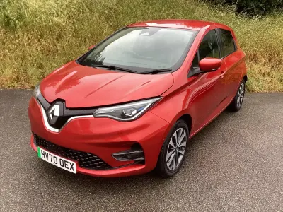 Used Renault Zoe GT-Line 100 kW (136 HP) 2020 Red Hatchback