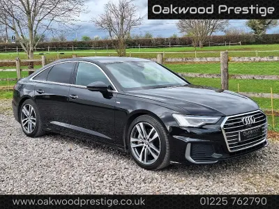 Usado Audi A6 Comfort 245 HP (180 kW) 2020 Preto Sedan
