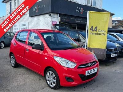 Used Hyundai i10 Classic 85 HP (62 kW) 2013 Red Hatchback