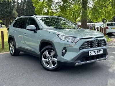 Used Toyota RAV4 Design 218 HP (160 kW) 2020 Green SUV