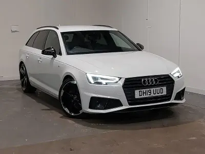 Used Audi A4 Black Edition 150 HP (110 kW) 2019 White Estate