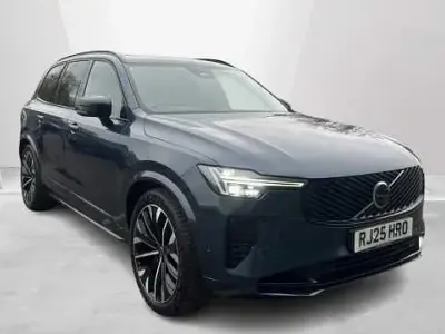 Używany Volvo XC90 Ultra 449 KM (330 kW) 2025 SUV