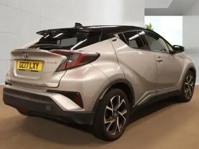 Used Toyota C-HR 122 HP (89 kW) 2017 Silver SUV