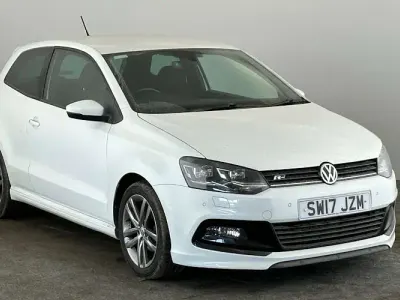 Used VW Polo R-line 90 HP (66 kW) 2017 White Hatchback