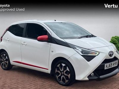 Used Toyota Aygo Trend 72 HP (52 kW) 2019 White Hatchback