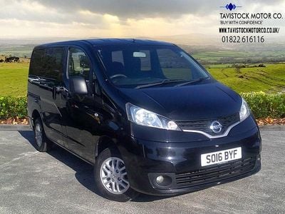 Used Nissan NV200 Acenta 90 HP (66 kW) 2016 Black MPV