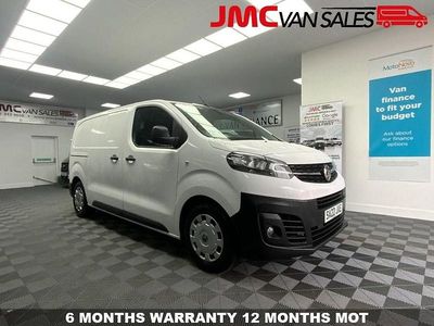 Used Vauxhall Vivaro S 100 HP (73 kW) 2022 White MPV