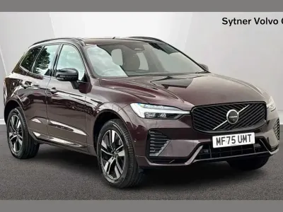 Used Volvo XC60 Plus 247 HP (181 kW) 2025 Red SUV