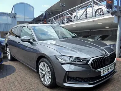Used Skoda Superb SE L 150 HP (110 kW) 2025 Graphite grey metallic Estate