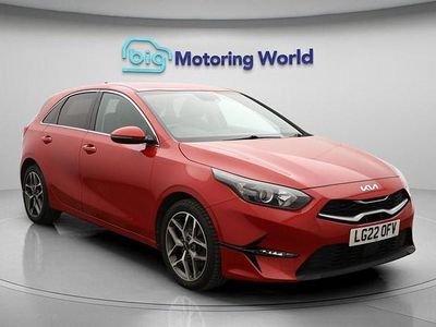 Used Kia Ceed 158 HP (116 kW) 2022 Red Hatchback