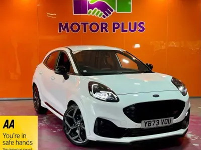 Usado Ford Puma ST 200 CV (147 kW) 2023 Blanco SUV