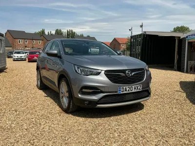 Used Vauxhall Grandland X Elite 130 HP (95 kW) 2020 Grey SUV