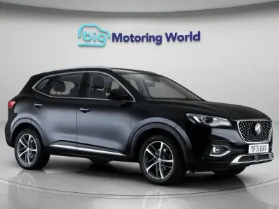 Used MG HS Excite 160 HP (117 kW) 2021 Black SUV