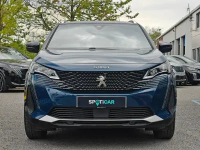 Gebraucht Peugeot 5008 Premium 179 PS (131 kW) 2022 Blau SUV