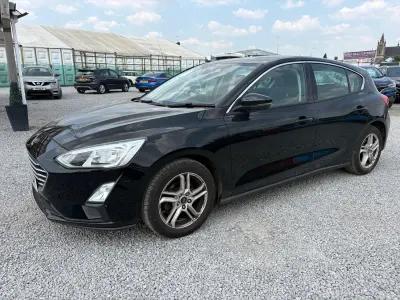 Used Ford Focus Zetec 100 HP (73 kW) 2020 Black Hatchback