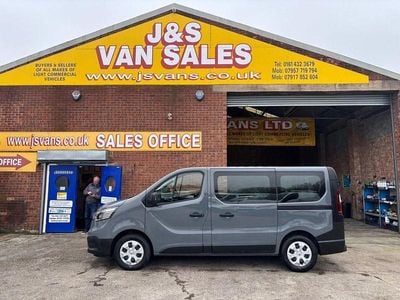 Used Renault Trafic Business 150 HP (110 kW) 2024 Grey