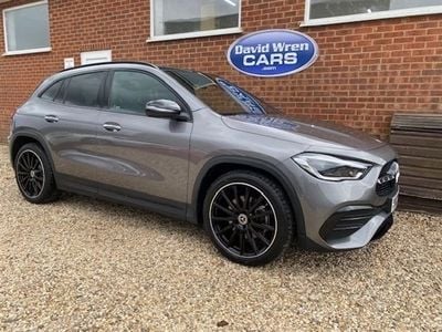 Mercedes GLA220